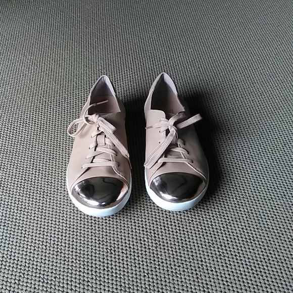 Women's Fitflop shoes